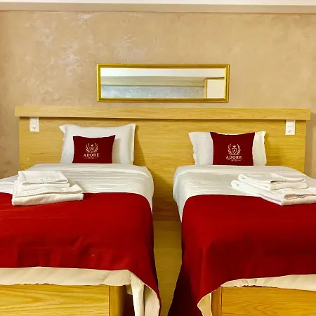 Hotel Adore 3*